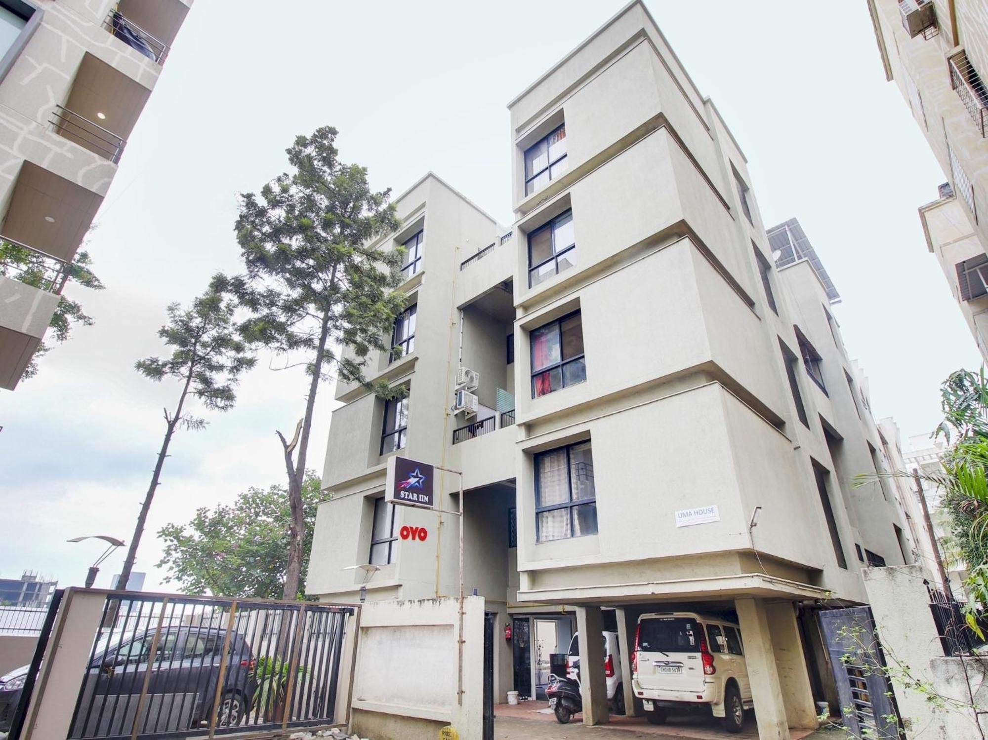OYO 76128 Hotel Star Inn Pune Exterior foto